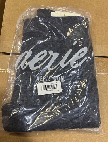 Offline aerie the hugger - by,