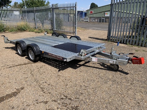Brian james car transporter - car,