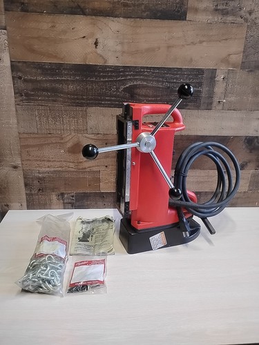 New milwaukee 4203 - milwaukee,