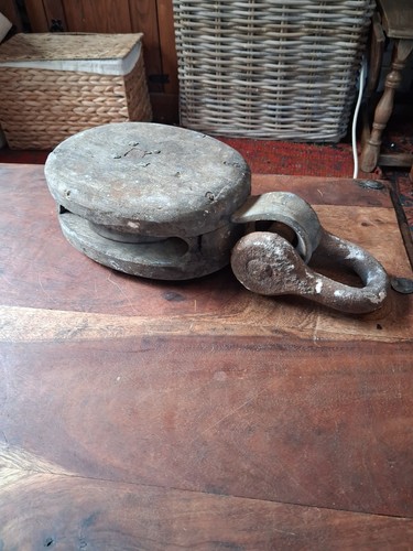 Ship pulley block - block,, large