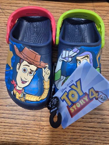 Rare nwt disney crocs - nwt,