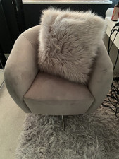 Grey Tub Velvet Chair 