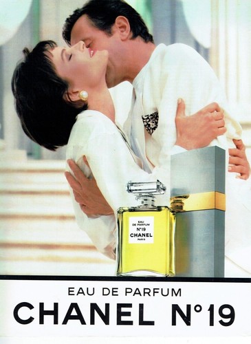 Advertising 0722 1990 - , chanel