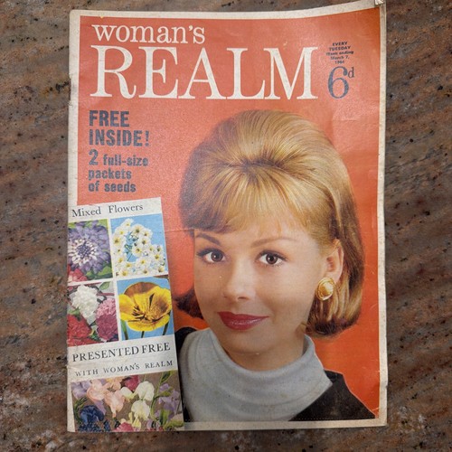Vintage woman realm - vintage, woman’s