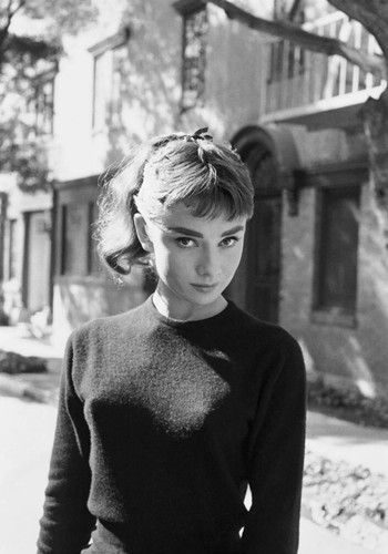 Audrey hepburn sabrina - audrey,