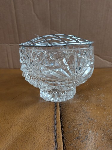 Vintage cut glass - , posy