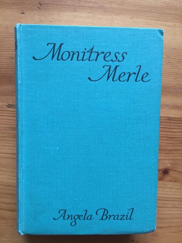 Monitress merle angela - merle,