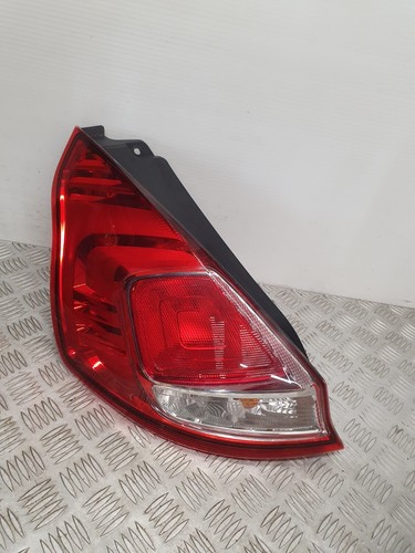 2015 ford fiesta - st, taillight