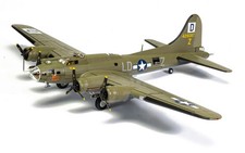 FLYING FORTRESS B17F 1/72 ROYAL FLUSH "THE BLOODY HUNDRETH" CORGI AA33322