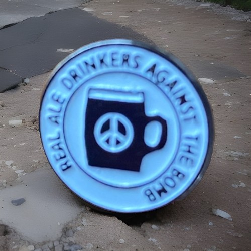 Casual connoisseur pin badge - pin,