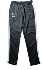 Nike Heritage Sportswear