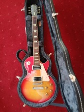 gibson les paul classic HS 2006 sunburst excellant condition never been gigged