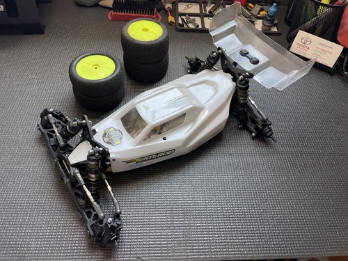 Team losi racing - tlr, 22