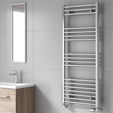 Reina Flat Bathroom Straight