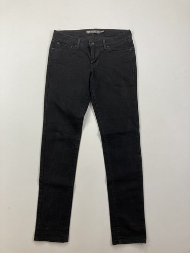 Levi slight curve - curve, skinny