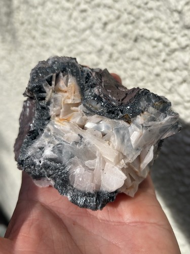 Specularite and baryte - and,