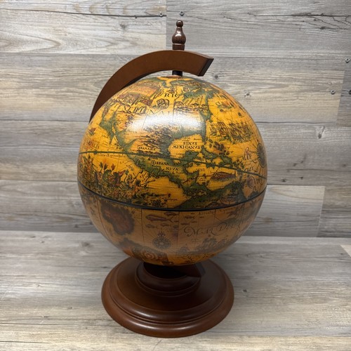 Map globe opens - map,