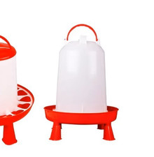Red Plastic  Poultry Drinker with Legs  for chickens poultry drinker