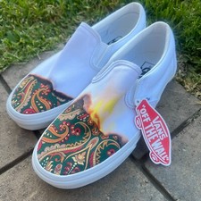 VANS Shoes Unisex Classic Slip On Big Reveal Skate Shoe White Paisley Sneakers