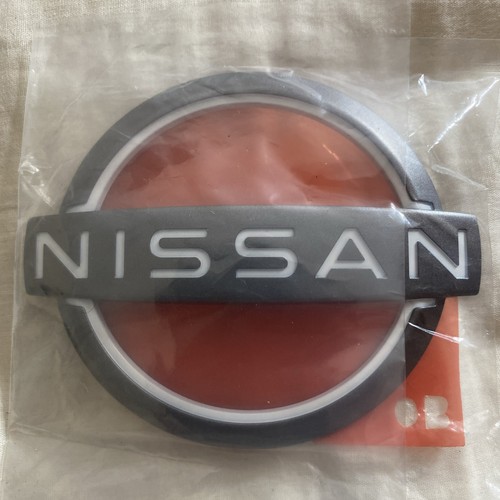 Genuine nissan juke f16 - nissan, emblem