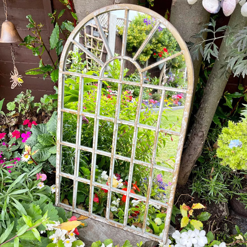 Metal arched wall - arched,