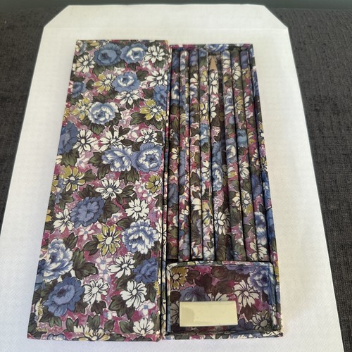 Vintage flower patterned - flower,