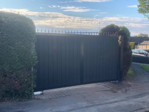 Electric composite gates - composite,