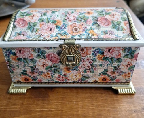 Vintage klann quality tin - vintage,