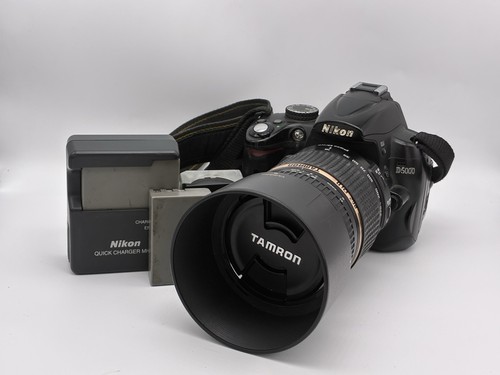Nikon d5000 3mp dslr camera - dslr,