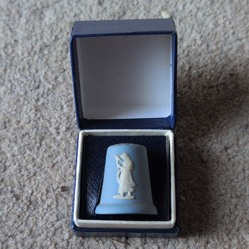 Wedgwood england blue - england,