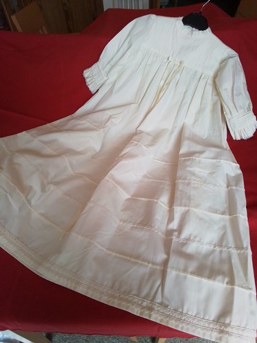 Beautiful cream cotton - beautiful,