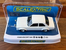 Scalextric C4011 Ford Escort
