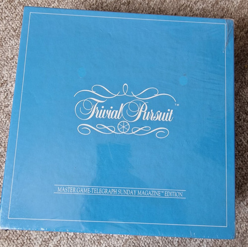 Vintage trivial pursuit - pursuit, master