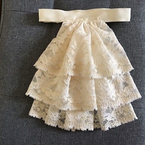 Jabot cravat cream - jabot,