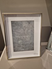 Impressions Gold Shadow photo