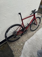 Cannondale Supersix Evo Hi-Mod Disc Bike Ultegra, Candy Red,54cm Dt-Swiss Wheels