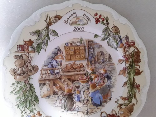 Rare 2003 royal doulton - 2003,
