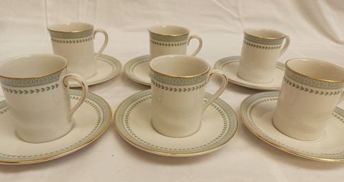 Royal doulton fine - doulton, bone