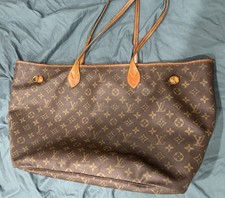 Louis Vuitton Neverfull Tote