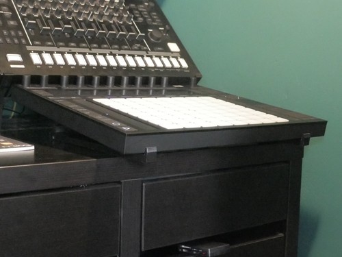 Akai apc40 mpc - akai, /
