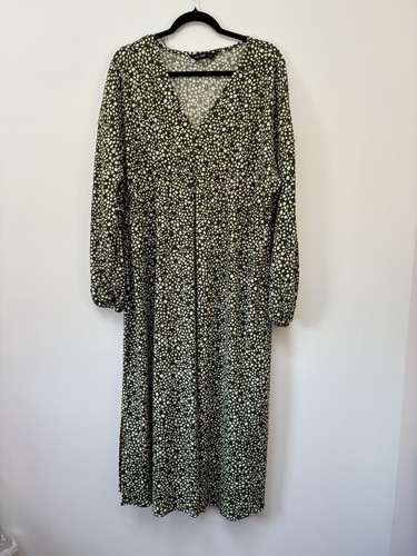 Tesco green cream - green,