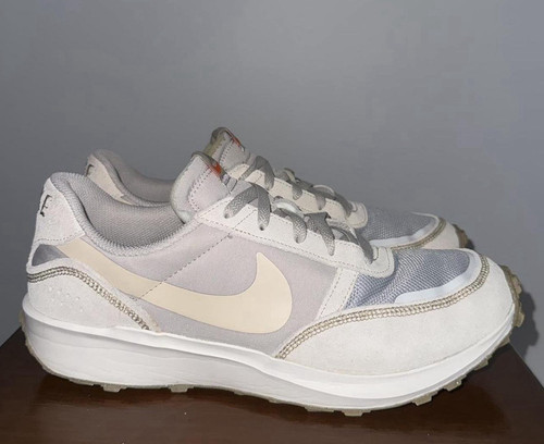 Nike waffle nav in - nav,