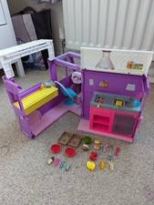 Barbie Fresh N Fun Food Truck