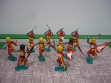 TIMPO 10 KNIGHTS  WITH WEAPONS  & SHIELDS TOY SOLDIERS