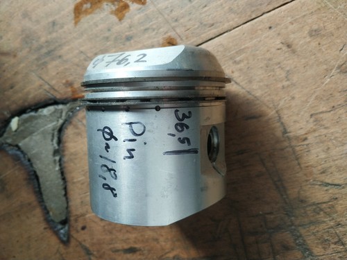 Bsa a65 60 piston nos - ,