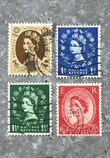 F360--Vintage UK Queen