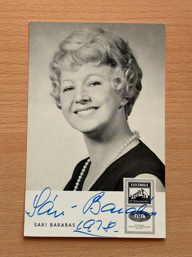 Sari barabas autograph - barabas,