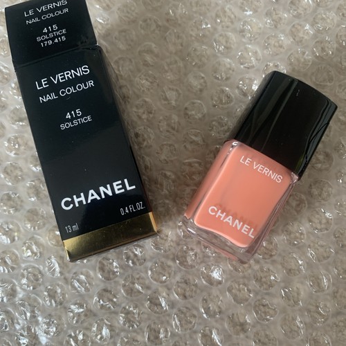 Chanel vernis nail polish - chanel,