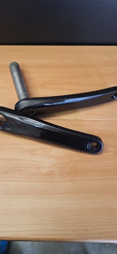 Shimano m8100 crank set - shimano,
