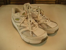 Womens Avia Avi-Motion